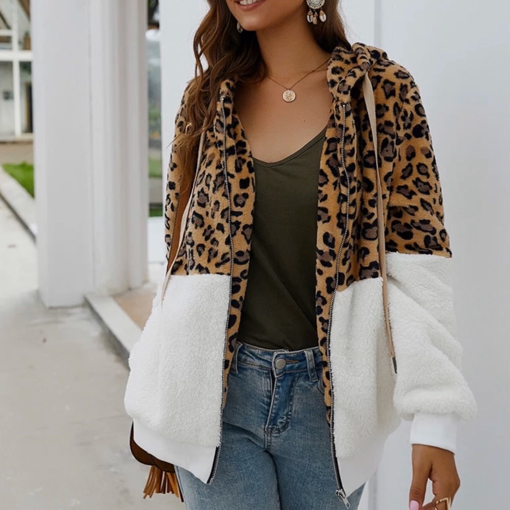 Leopard Sherpa Zip Front Jacket - Picture 2 of 12